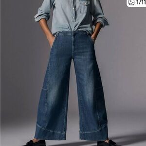 Anthropologie Pilcro Full Curve Barrel Leg Jeans. Sz 27.  Cute details!!